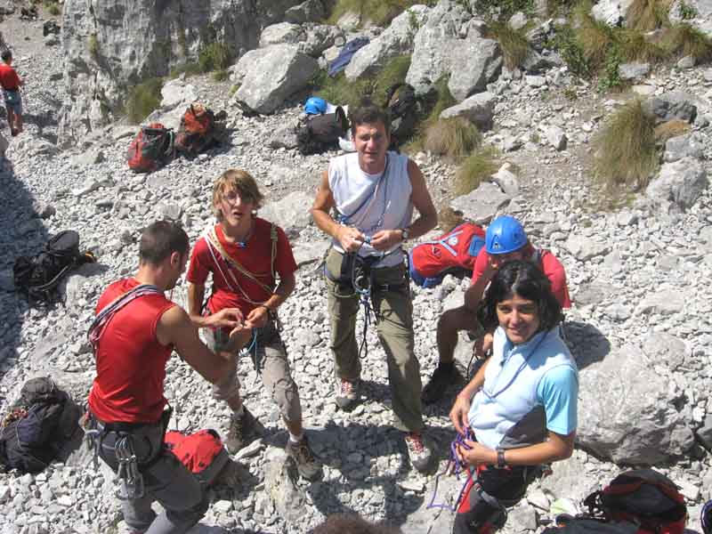Ingrandisci