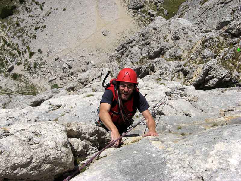 Ingrandisci